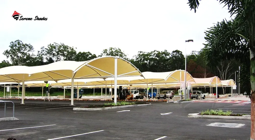 Sturdy double cantilever shade structure for outdoor car parks