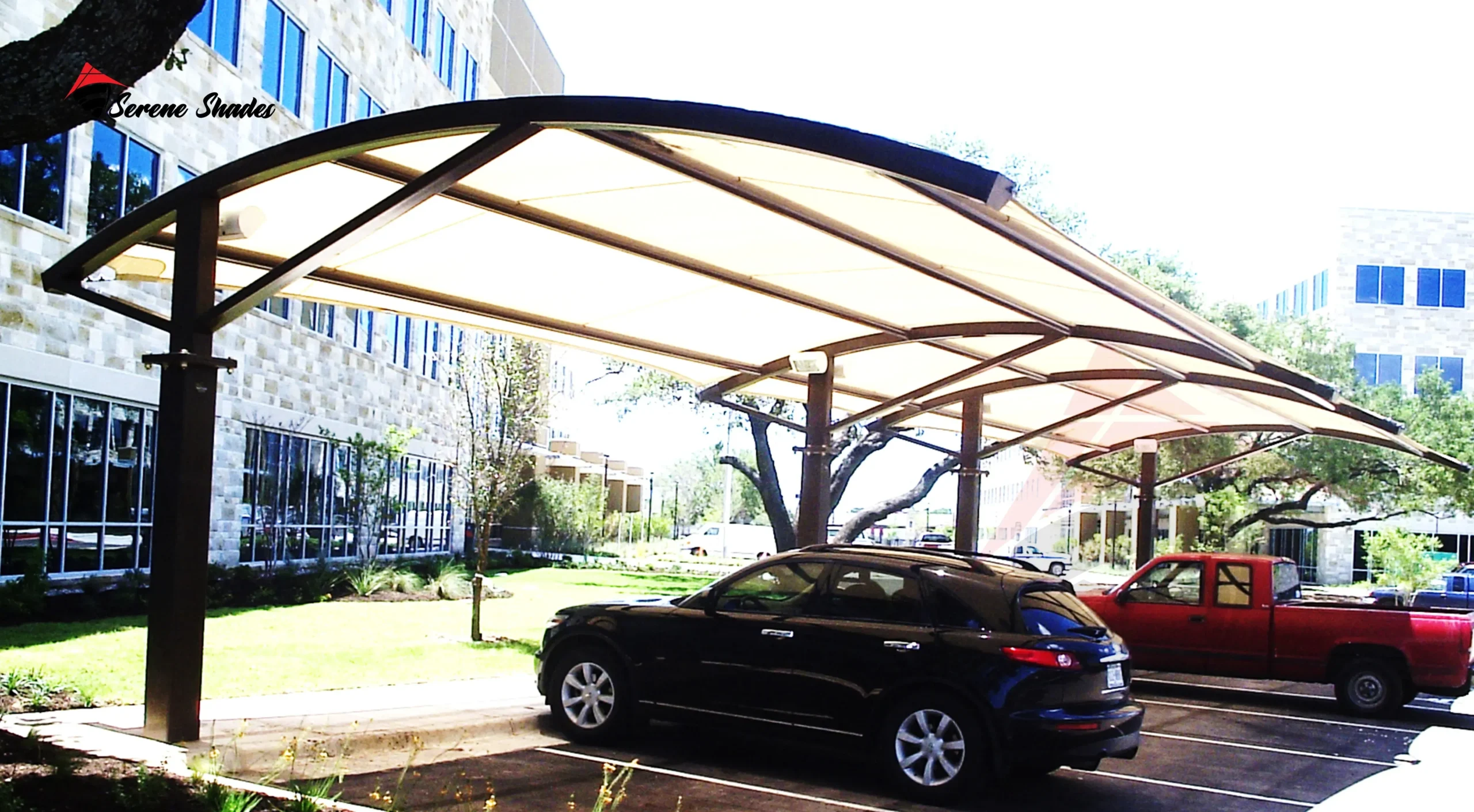 UV-protected polycarbonate shade for car parking area